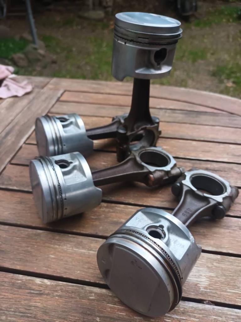 Pièces HONDA CB 900 F Bol D'or LesAnciennes.com