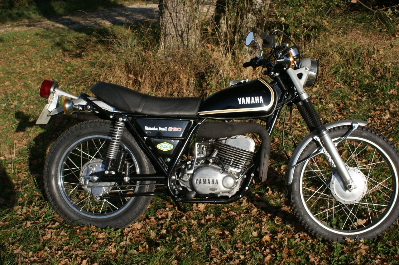 YAMAHA DT 360 RT2 - 1974 LesAnciennes.com