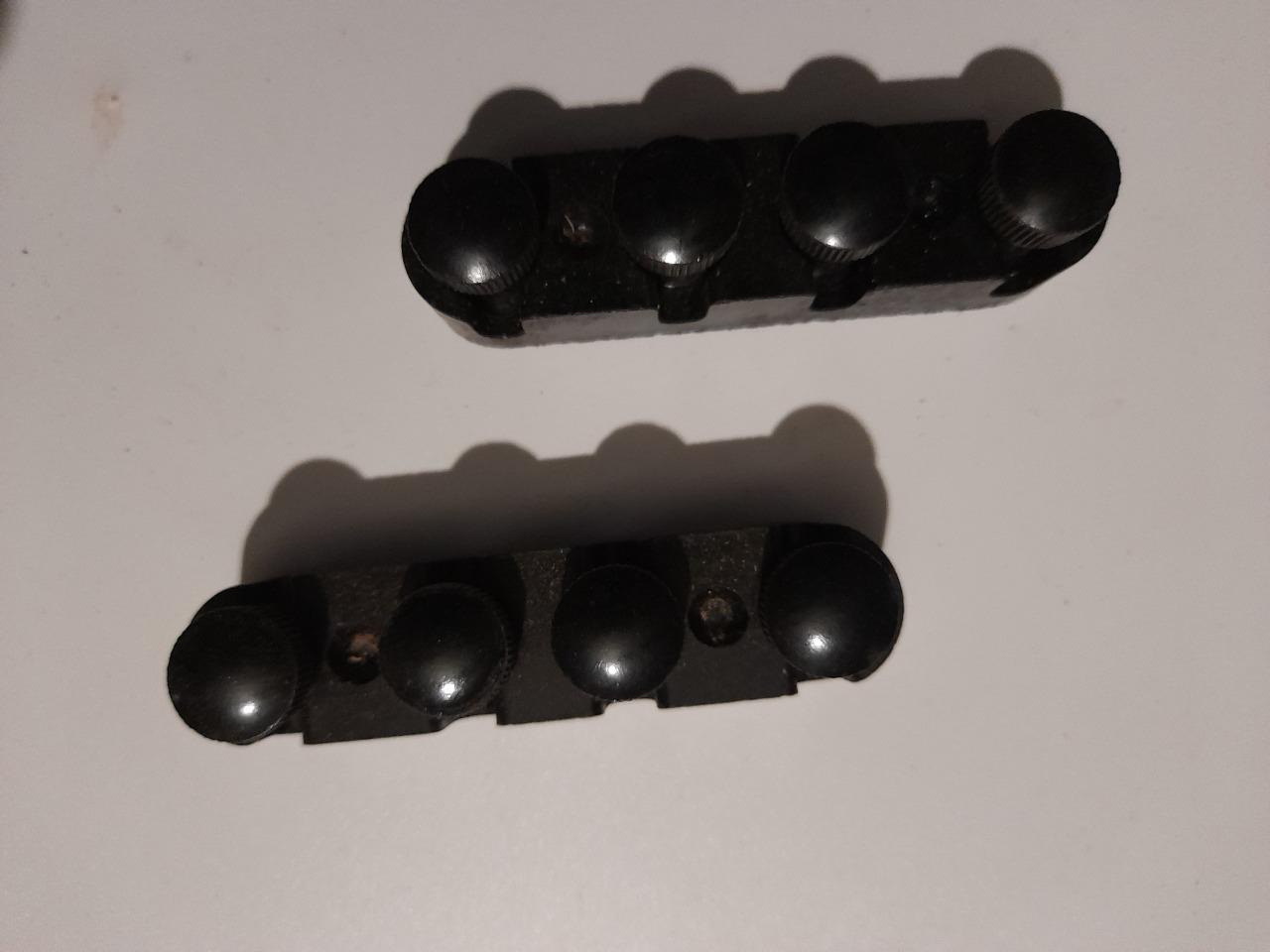 Borniers bakélite véhicules collection LesAnciennes.com