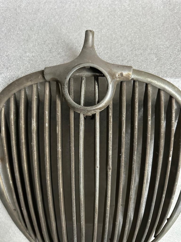 Calandre JAGUAR XK150 LesAnciennes.com