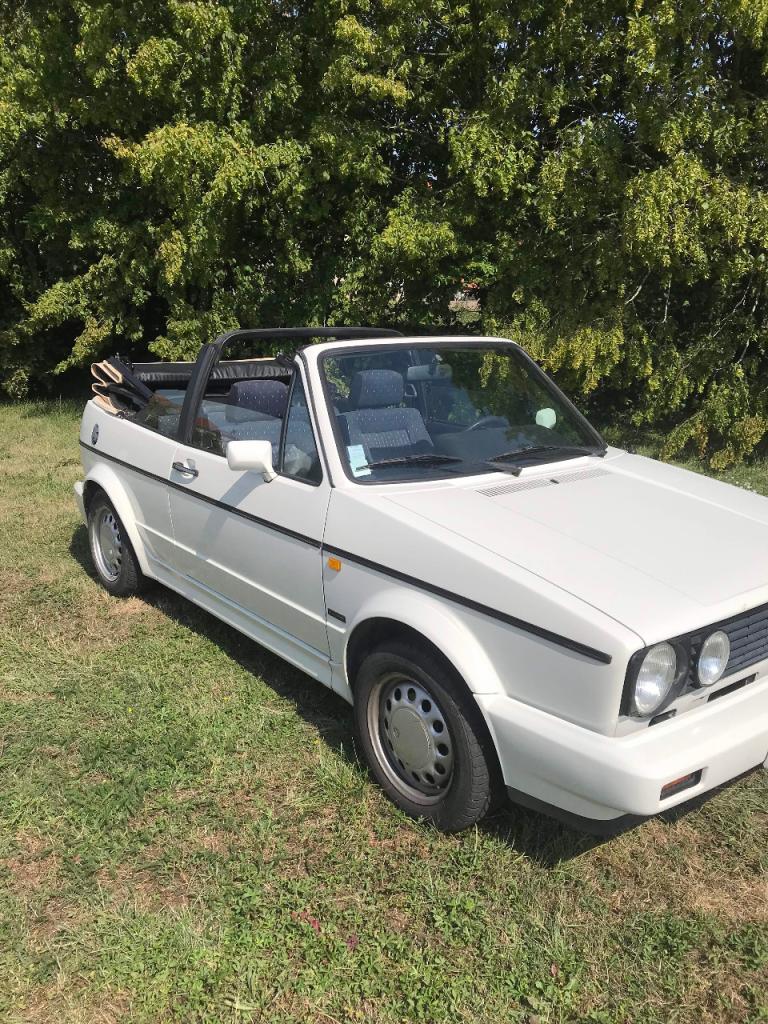 VOLKSWAGEN Golf Cabriolet - 1993 LesAnciennes.com
