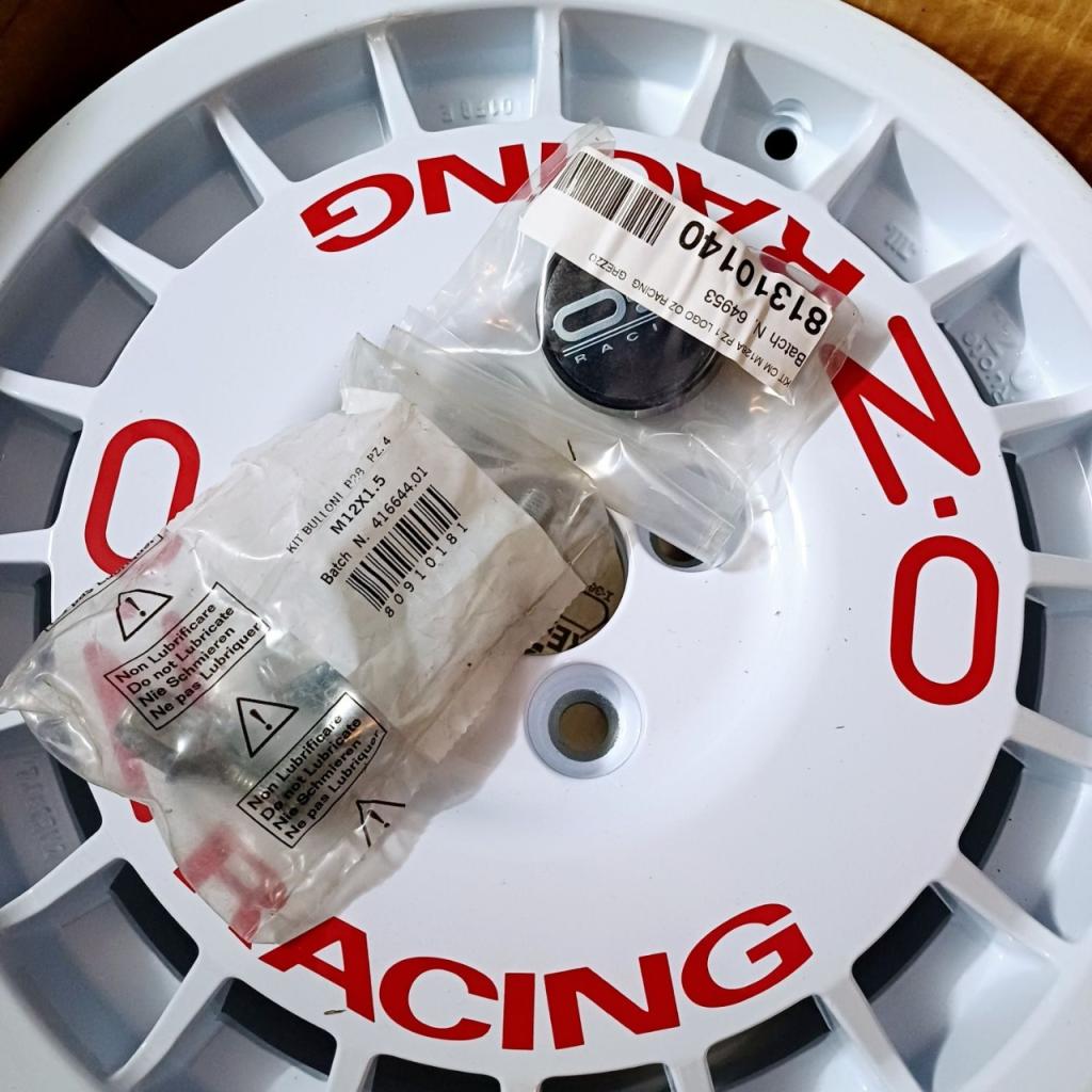 JEU DE JANTES OPEL OZ RACING RALLY 15P LesAnciennes.com
