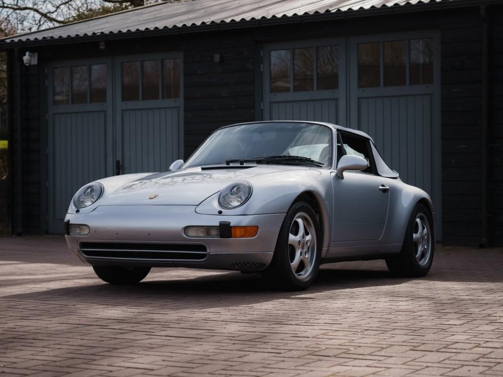 PORSCHE 911 993 Carrera 4 - 1996 LesAnciennes.com