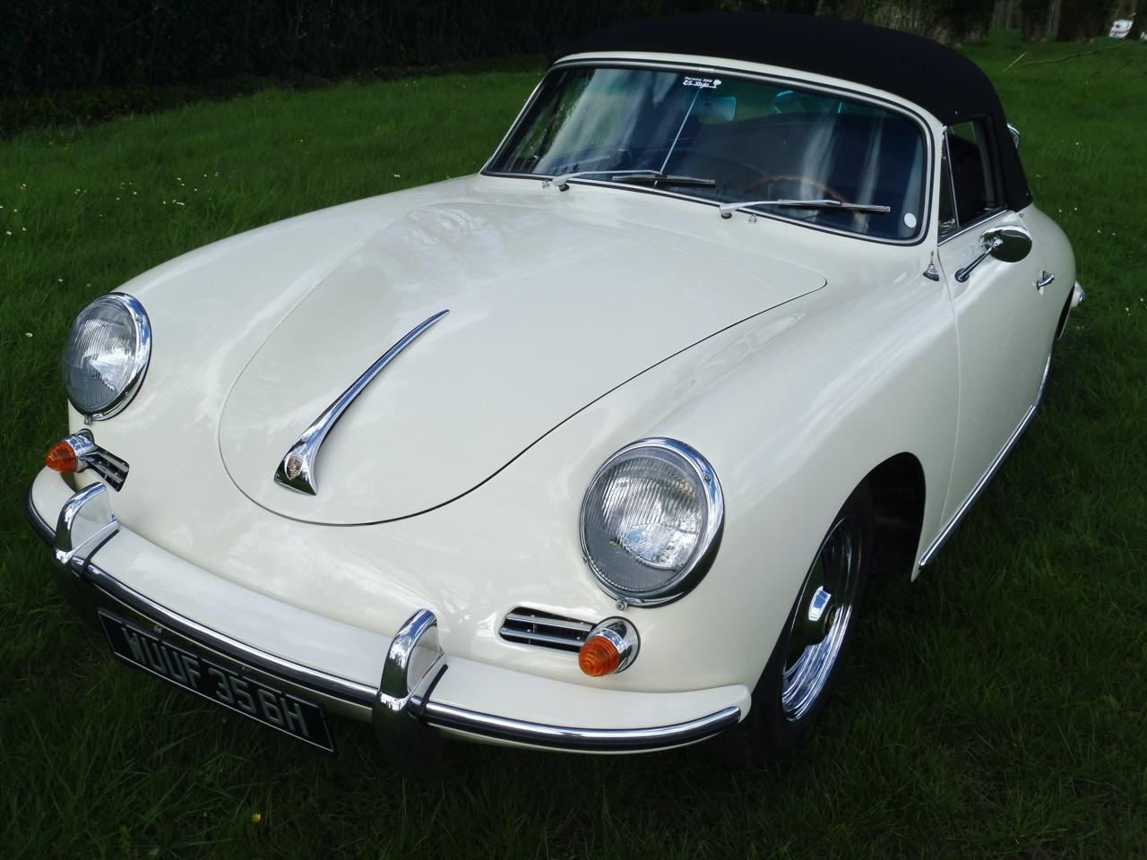 PORSCHE 356 BT5 Cabriolet 1600 S - 1961 LesAnciennes.com