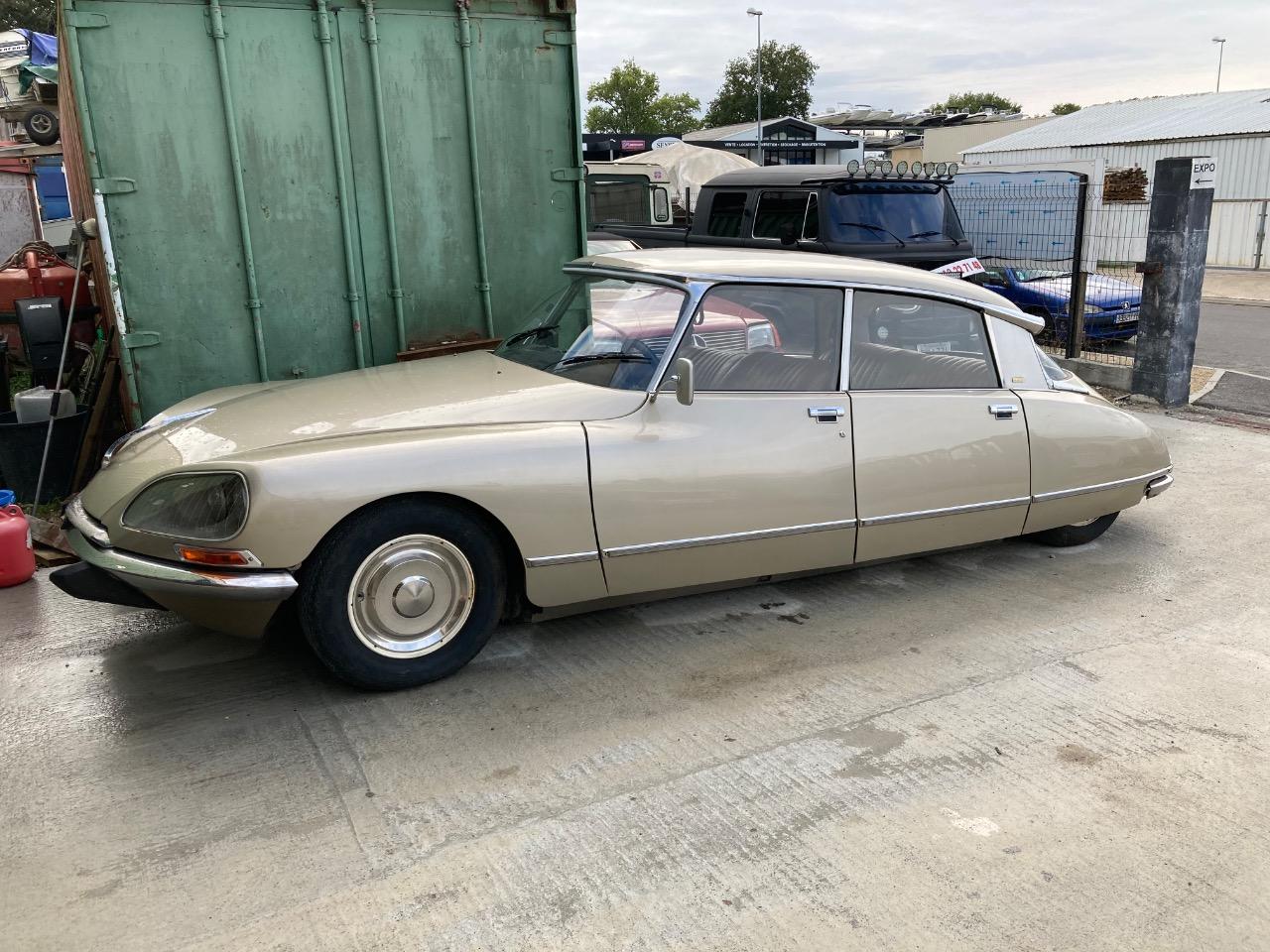CITROEN DS 23 pallas - 1973 LesAnciennes.com