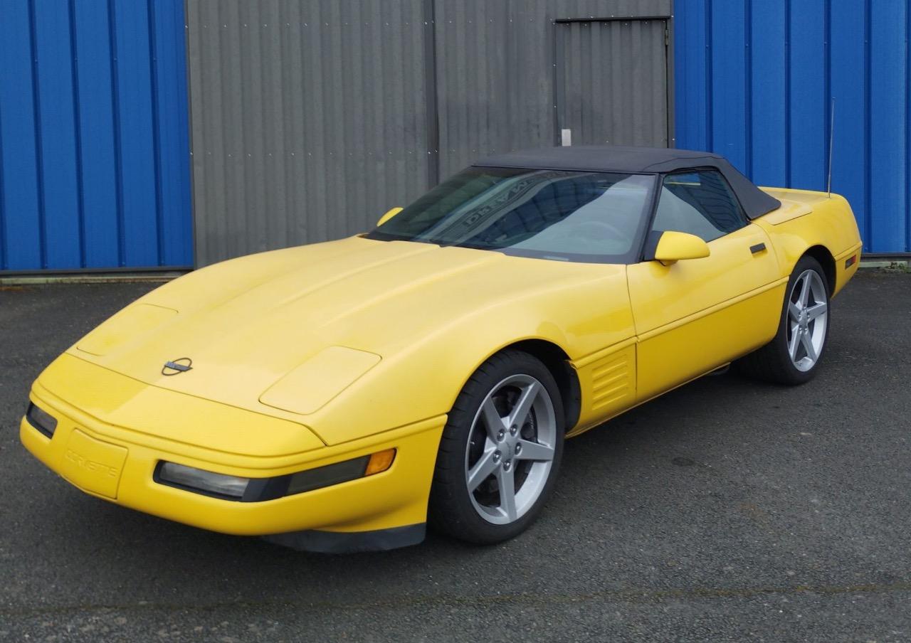 CHEVROLET Corvette C4 Cabriolet - 1991 LesAnciennes.com