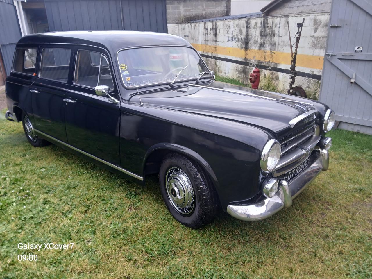 PEUGEOT 403 break - 1958 LesAnciennes.com