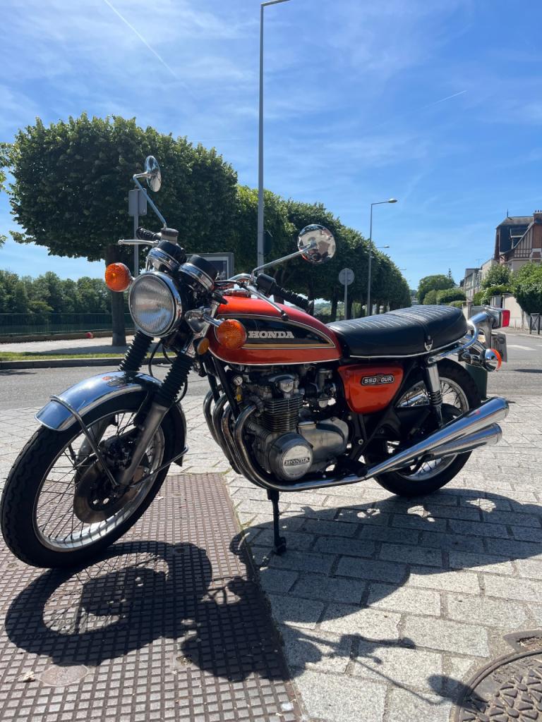 HONDA CB 550 Four - 1975 LesAnciennes.com