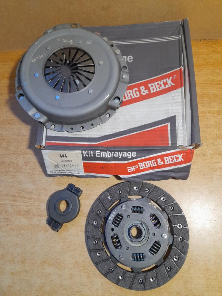 Kit embrayage vw polo 1.0L borg&beck 444 LesAnciennes.com