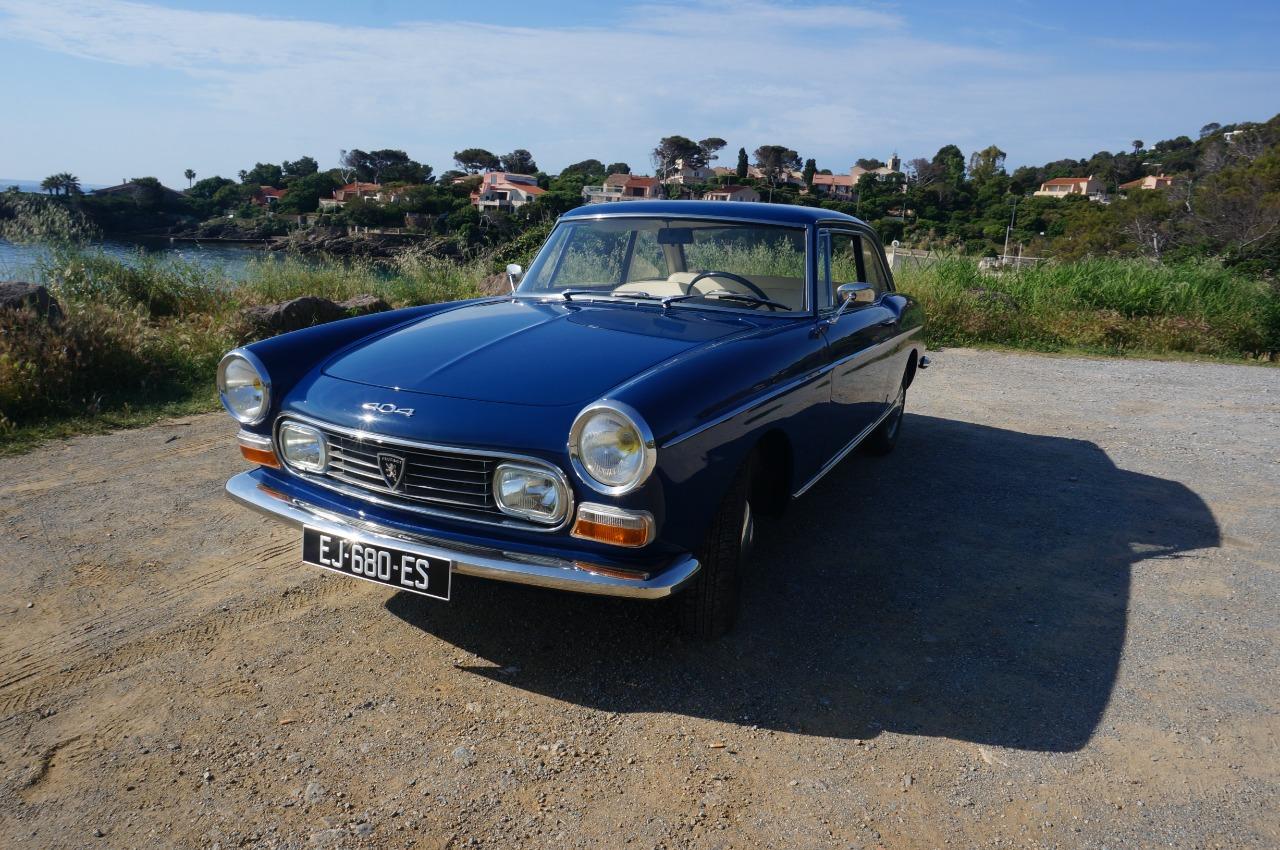 PEUGEOT 404 Coupé - 1967 LesAnciennes.com