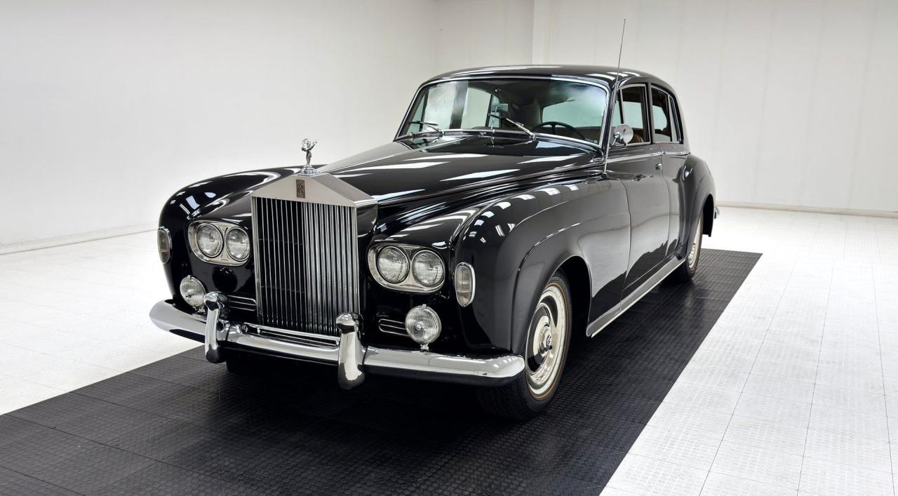 1964 Rolls-Royce Silver Cloud III Saloon LesAnciennes.com