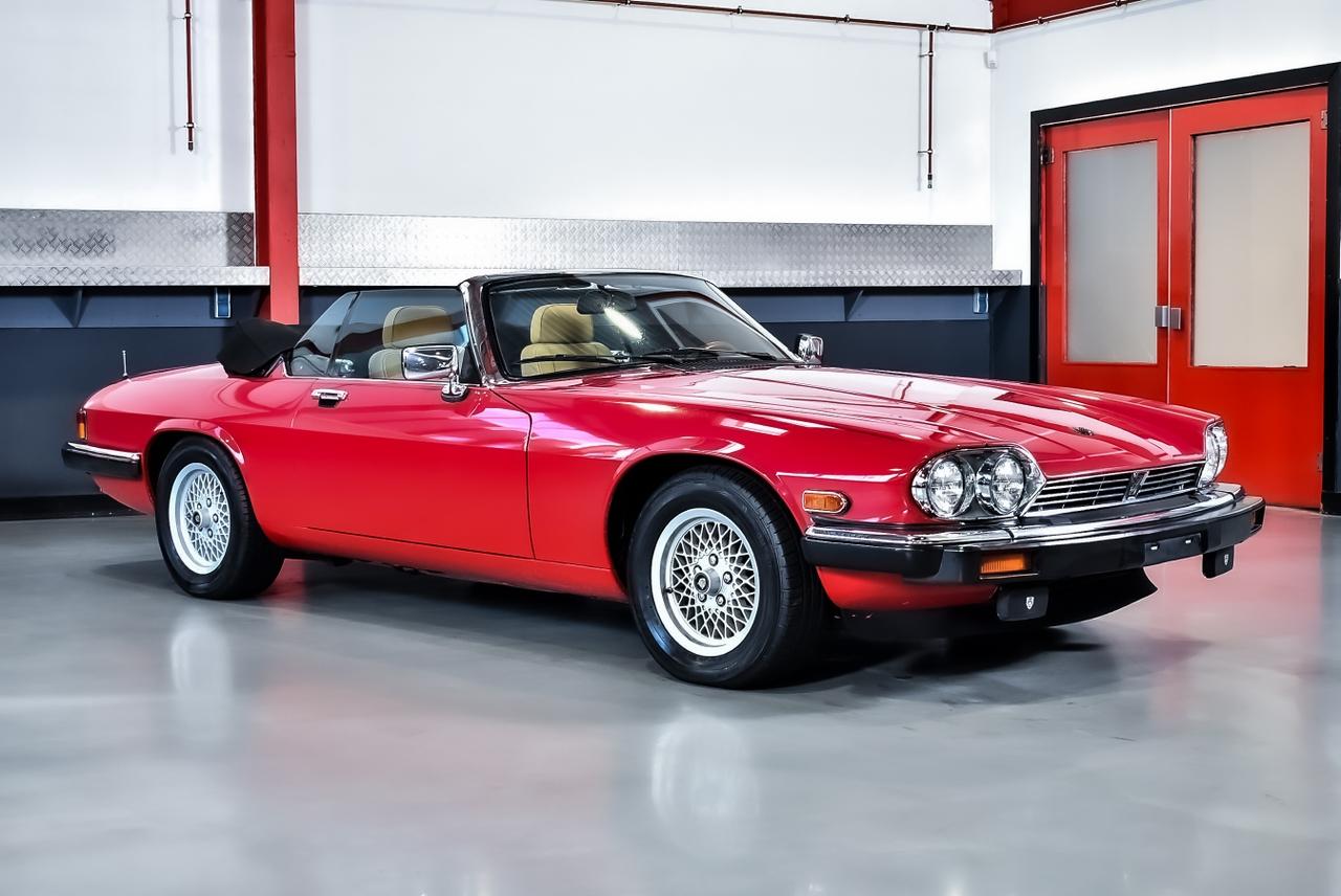 1989 Jaguar XJS Convertible 4,0L I6 LesAnciennes.com