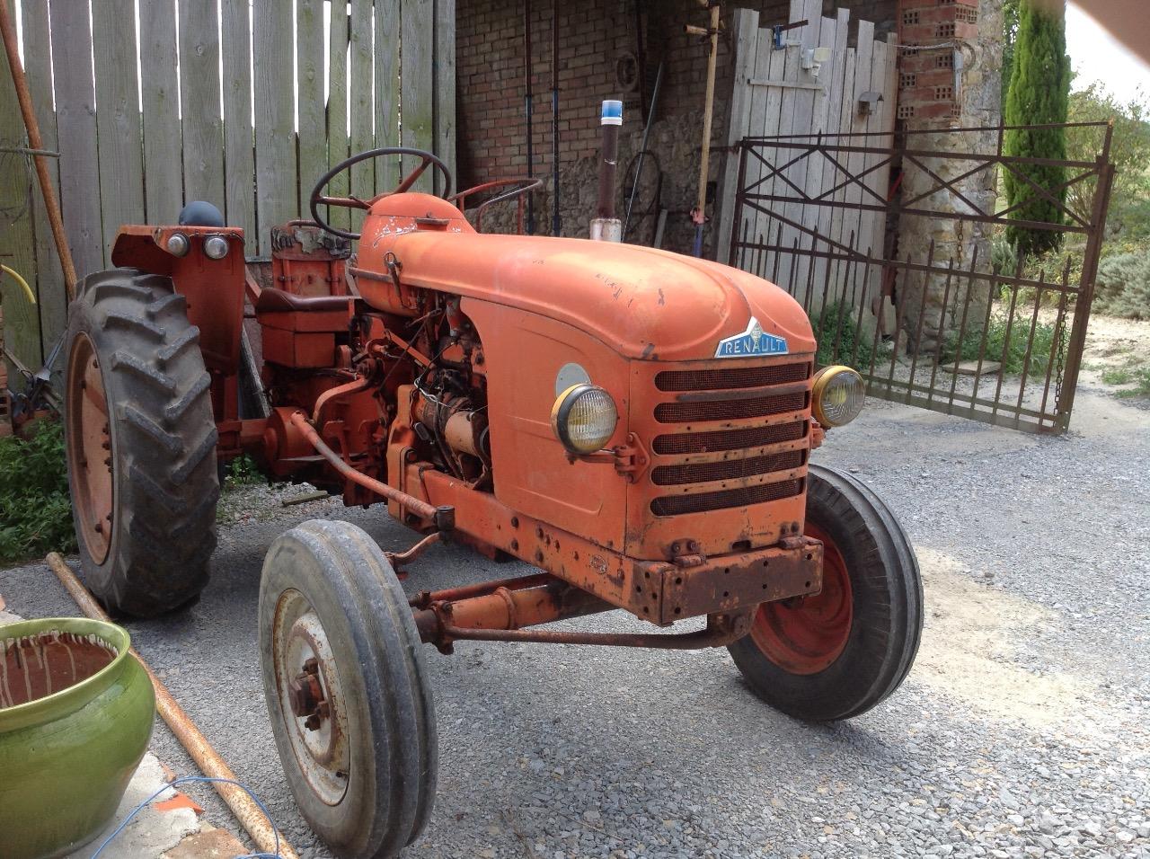 RENAULT D30 Normal & vigneron - 1958 LesAnciennes.com