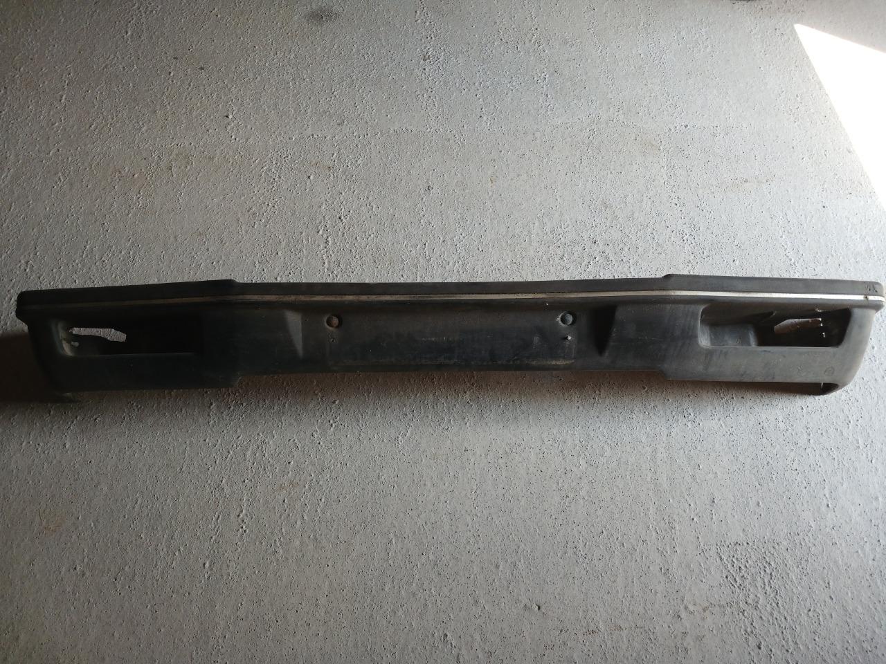 Pare chocs avant PEUGEOT 505 série 1 LesAnciennes.com
