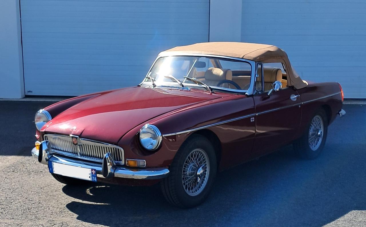 MG MGB - 1974 LesAnciennes.com