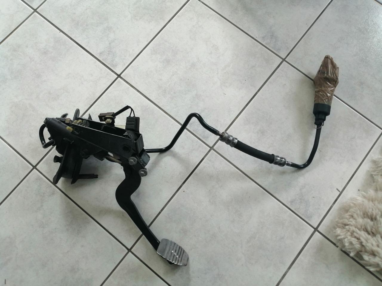 Commande d'embrayage hydraulique pour Citroën XM LesAnciennes.com