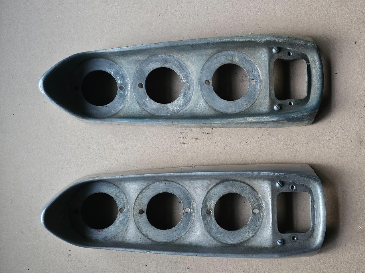 Support feu arriere break CITROEN DS LesAnciennes.com