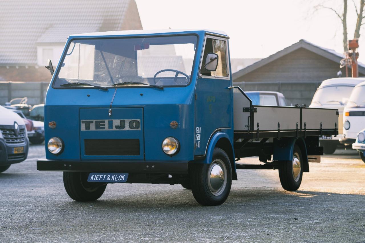 VOLKSWAGEN Combi Teijo - 1977 LesAnciennes.com