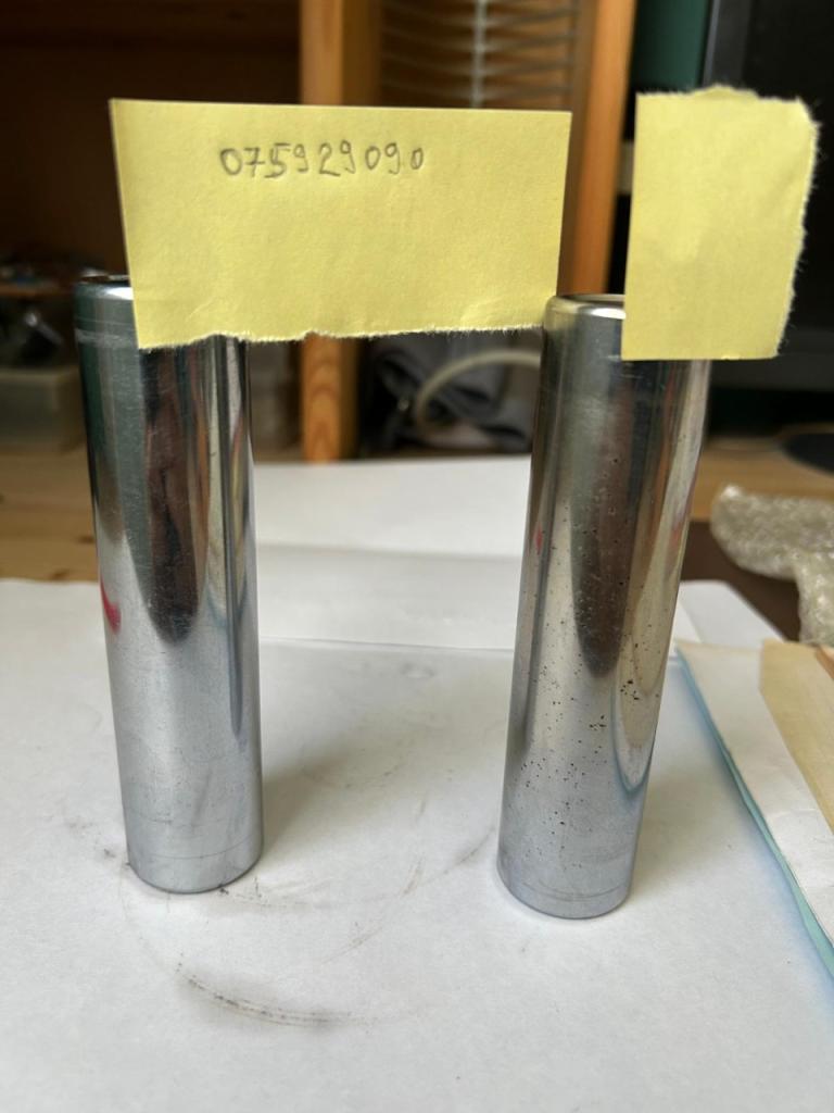 Tubes DUCATI 750 GT LesAnciennes.com