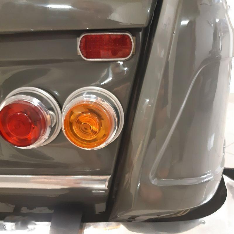 2 Feux arrières " Pot de yaourt " Citroen Ami 6 LesAnciennes.com