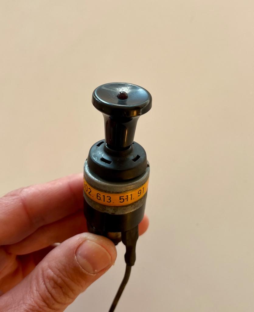 Interrupteur Porsche 911/912 Clasdic LesAnciennes.com