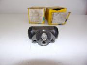 image_0-CYLINDRES DE ROUE AR pour FIAT 126 et 500