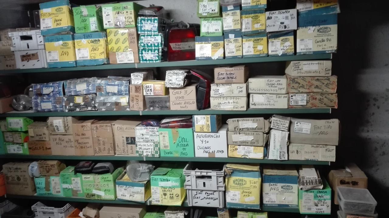 Cause retraite cède pièce automobile + 10.000 RTA LesAnciennes.com