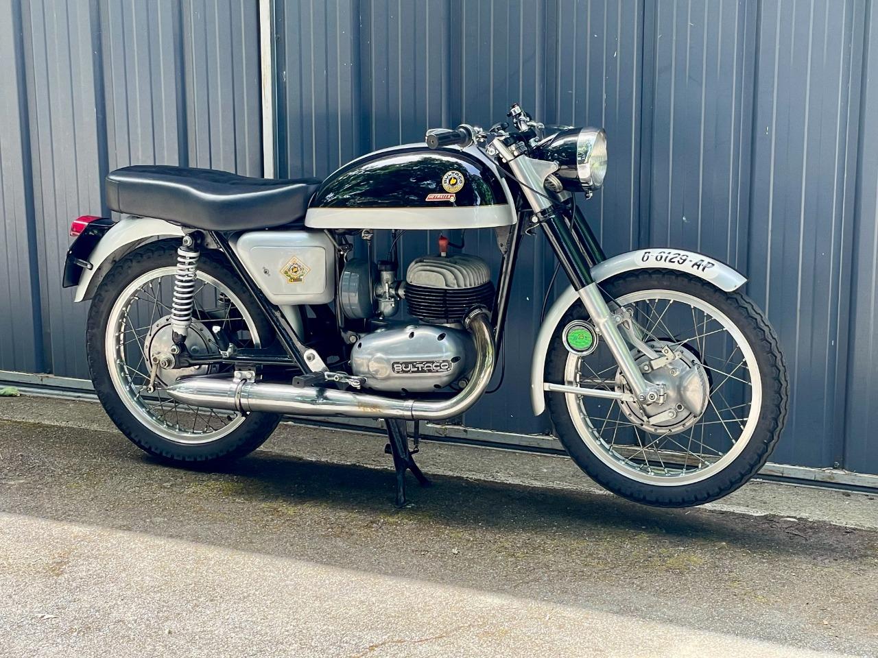 BULTACO Metralla MK2 - 1974 LesAnciennes.com