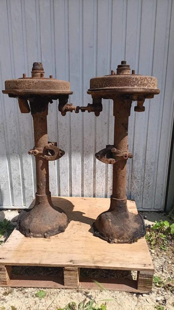 Pont arrière RENAULT vraisemblablement MT ou NN LesAnciennes.com