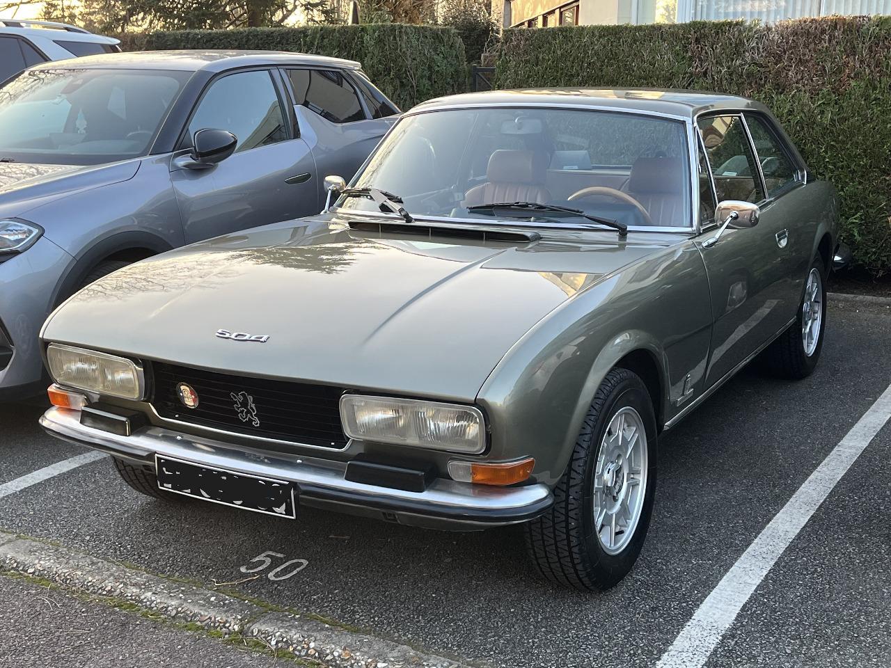 PEUGEOT 504 coupé V6 - 1975 LesAnciennes.com