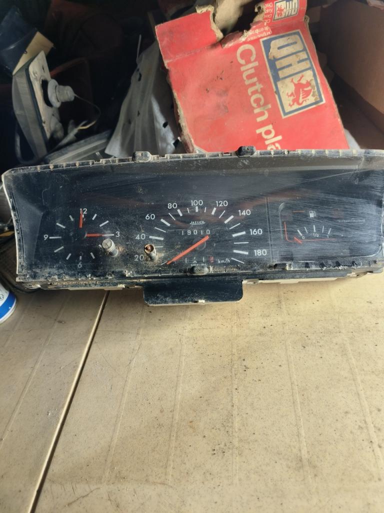 Compteur PEUGEOT 205 Diesel LesAnciennes.com