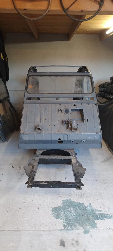 CITROEN 2CV 4x4 Sahara - 1961 LesAnciennes.com