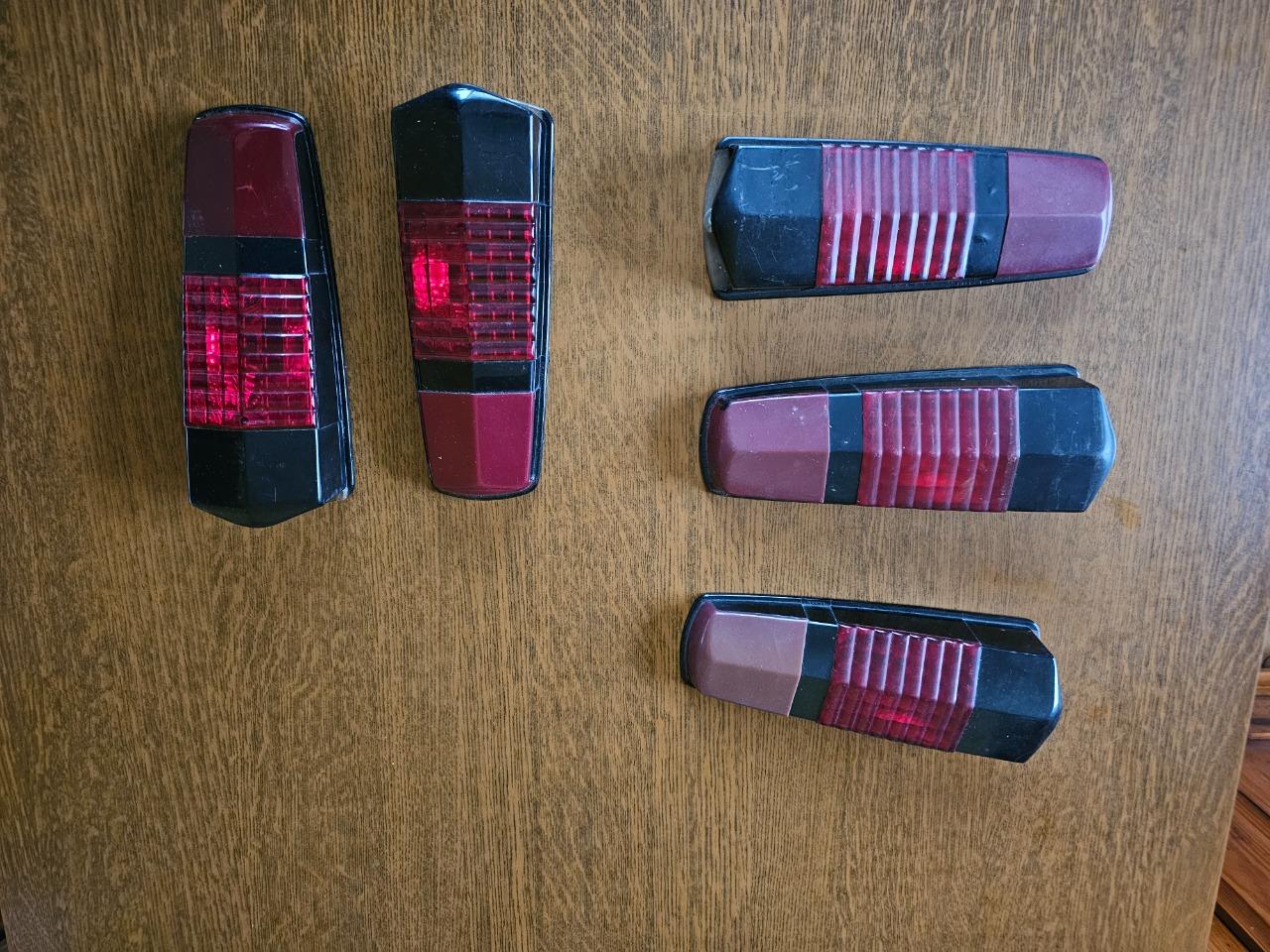 Cabochon feu CITROEN DS LesAnciennes.com