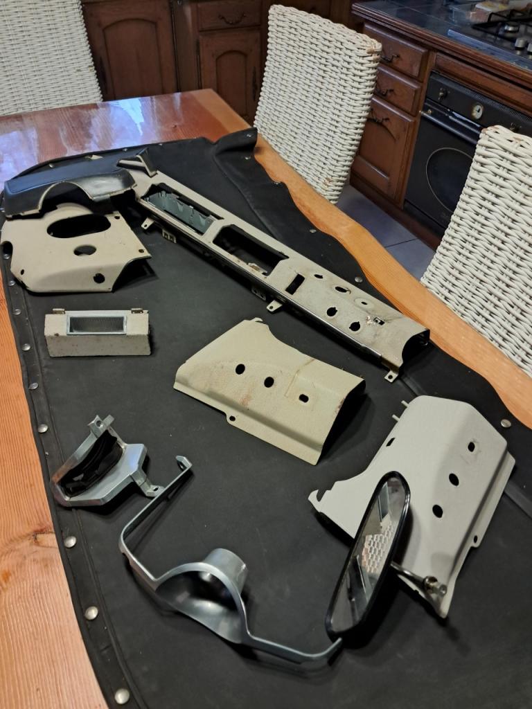 Tableau de bord CITROEN ID LesAnciennes.com