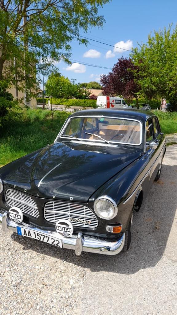 VOLVO Amazon 122S - 1966 LesAnciennes.com