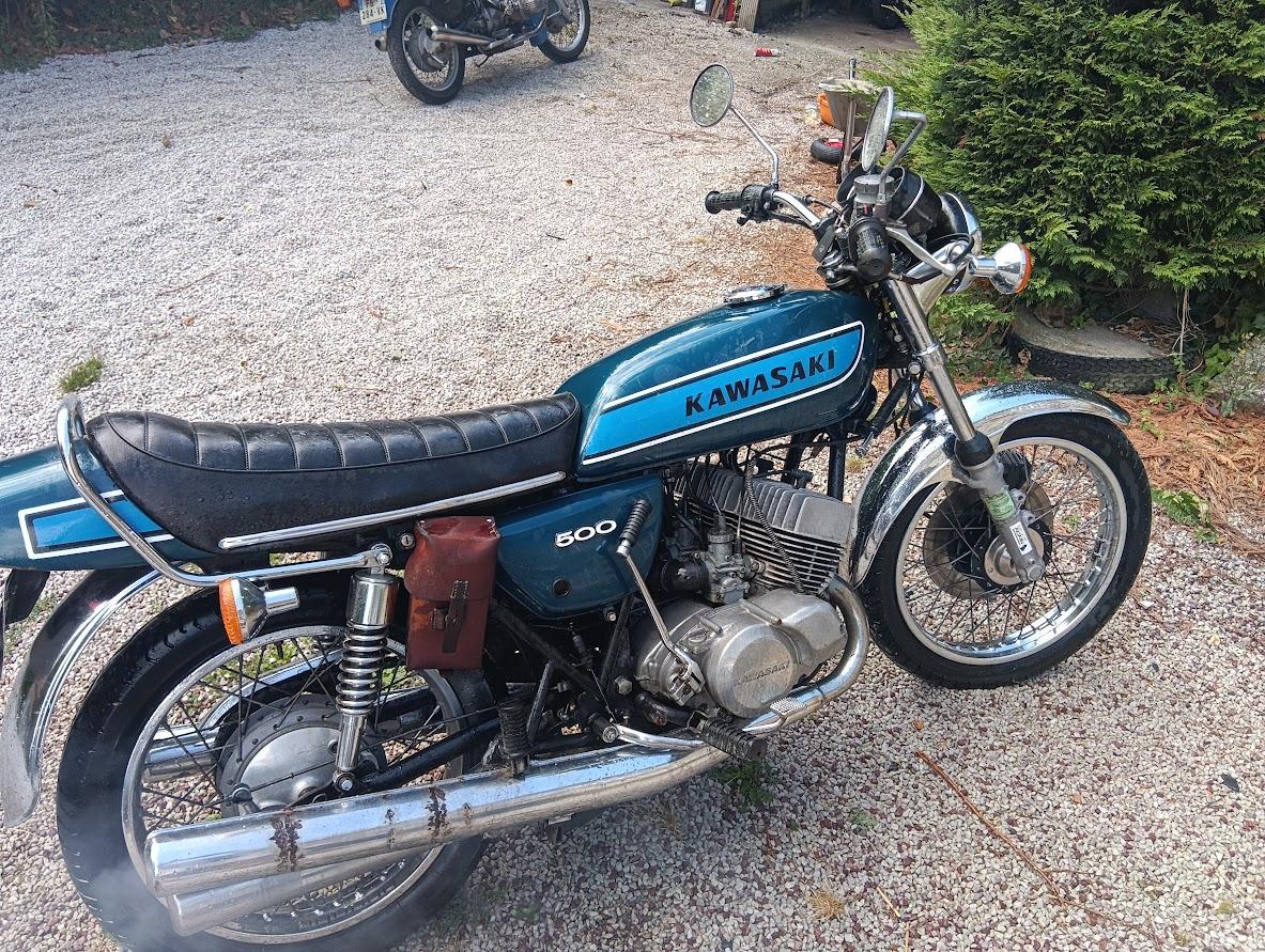 KAWASAKI 500 H1 F - 1976 LesAnciennes.com