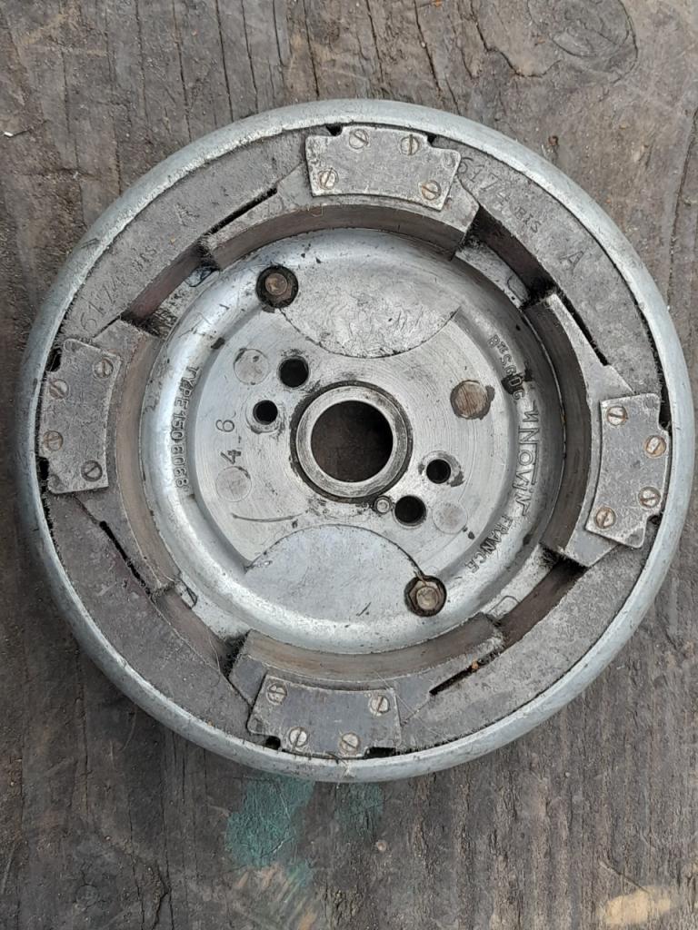 Volant MOTOBECANE Z54C LesAnciennes.com