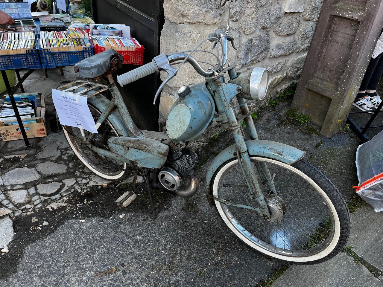 PEUGEOT BB - 1957 LesAnciennes.com