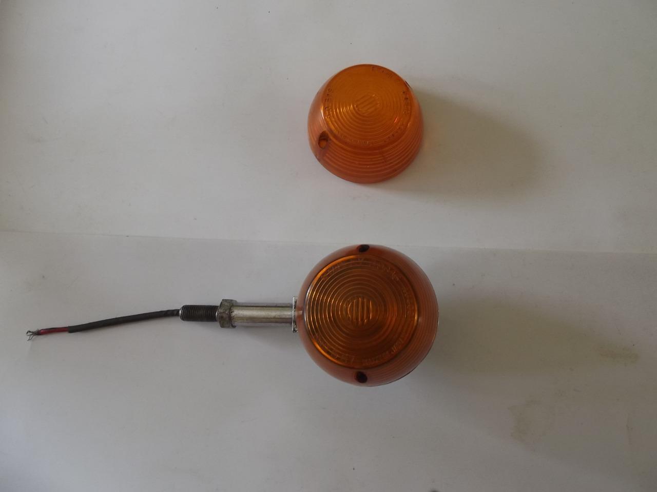 Clignotant HONDA CB 350 LesAnciennes.com