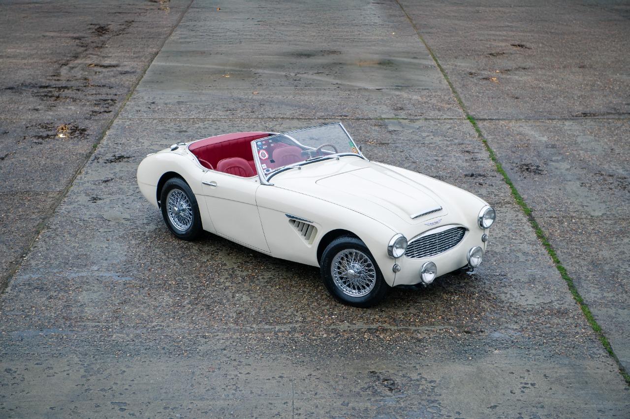 AUSTIN HEALEY 100 BN-4 - 1957 LesAnciennes.com
