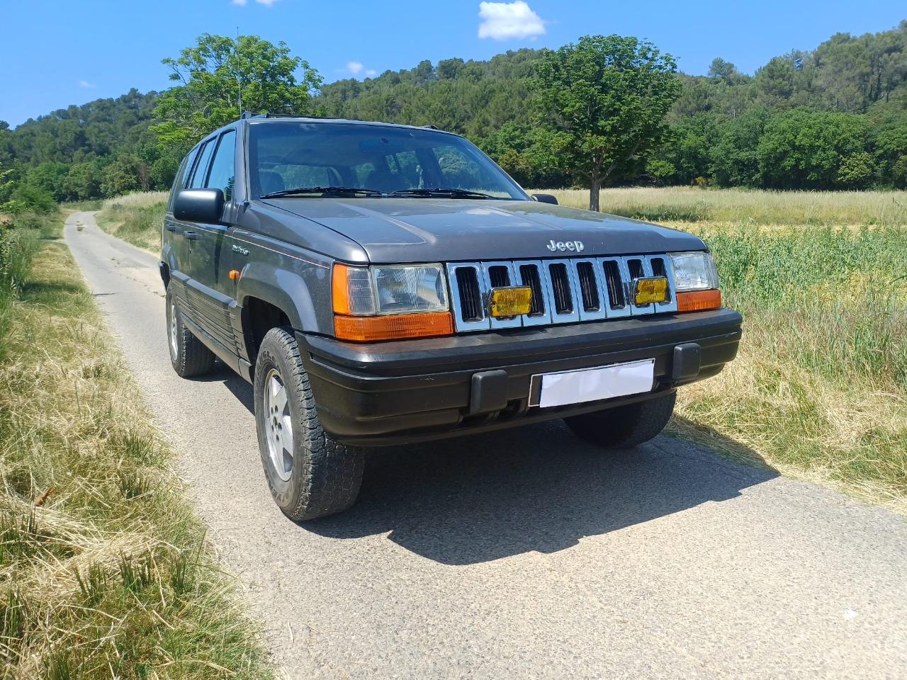 JEEP Grand Cherokee 4.0 6 cyl 124600kms - 1993 LesAnciennes.com