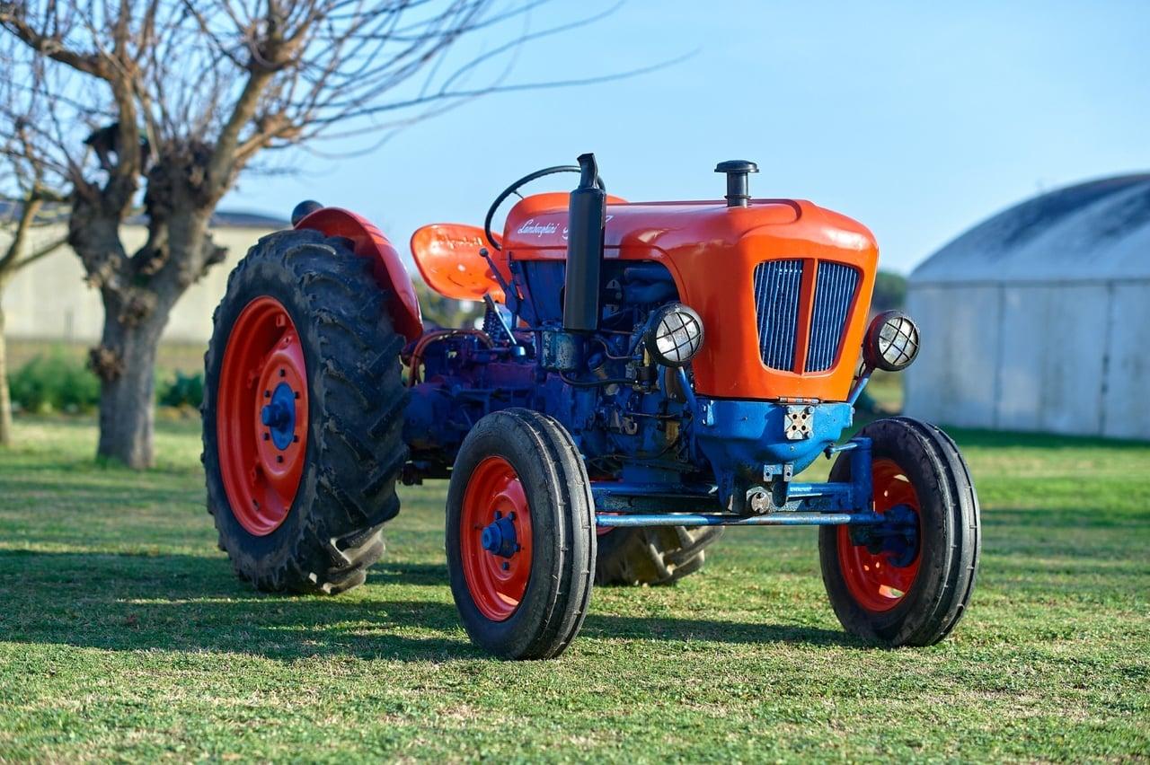 1961-62 Lamborghini 3352R (Pre 2R) LesAnciennes.com