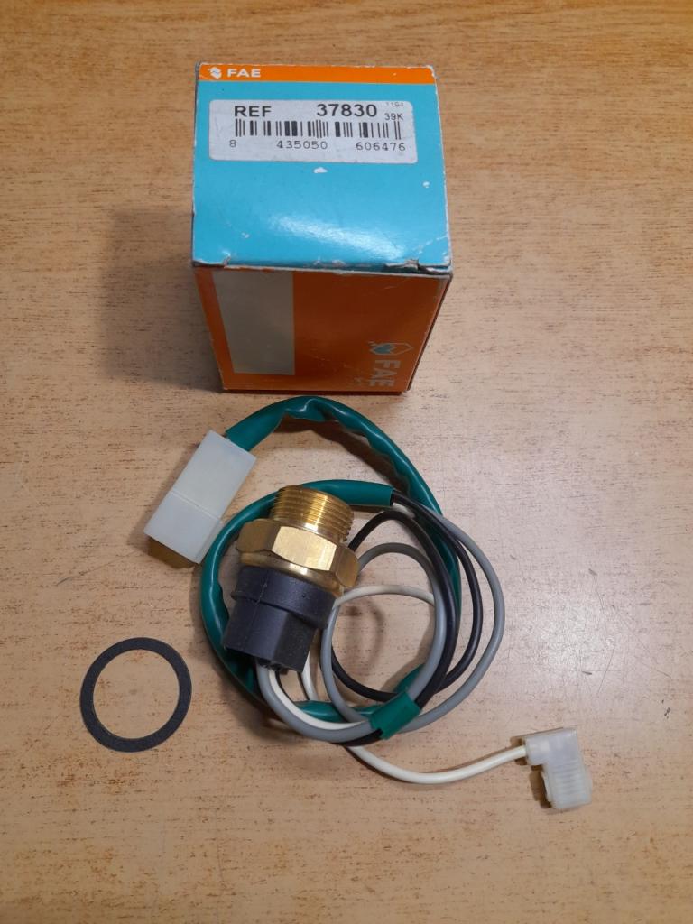 Thermo contact ventilateur Fiat uno Turbo IE TD LesAnciennes.com