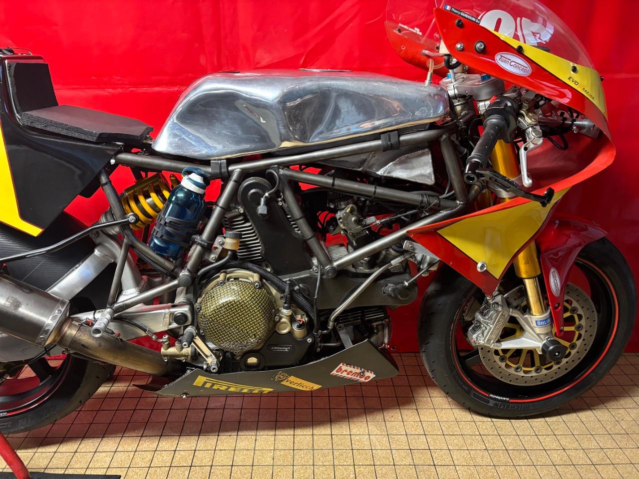 DUCATI Ducati 1000 ssie LesAnciennes.com