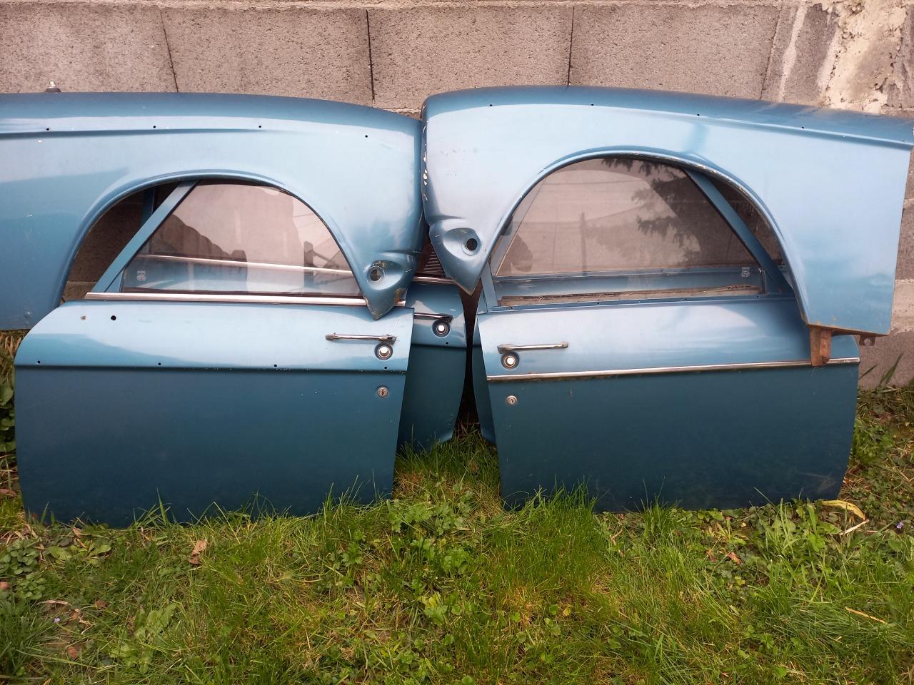 Portes PEUGEOT 304 LesAnciennes.com
