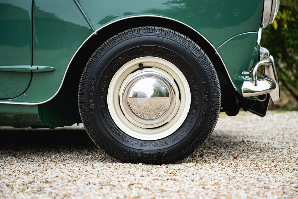 MORRIS Mini 850 Break Bois - 1964 LesAnciennes.com