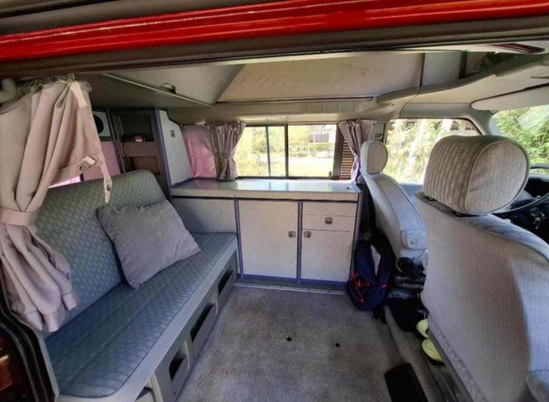 VOLKSWAGEN Transporter T4 California westfa - 1991 LesAnciennes.com