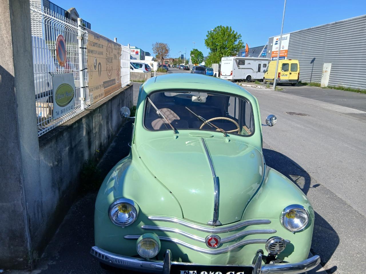 RENAULT 4CV - 1954 LesAnciennes.com