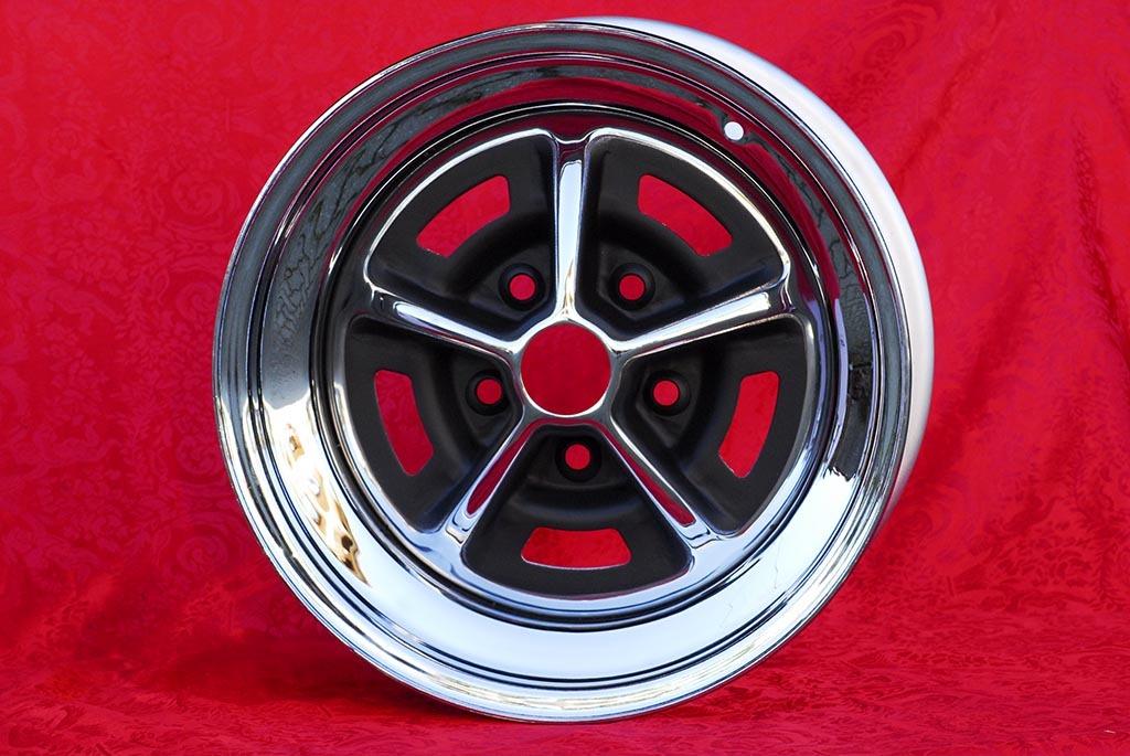 4 pcs. Jantes Magnum 500 7x15 ET6 PCD 5x114.3 LesAnciennes.com