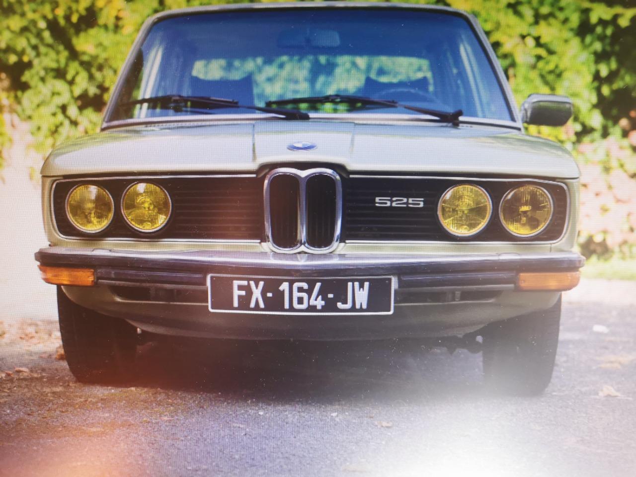 BMW 525 E12 - 1979 LesAnciennes.com